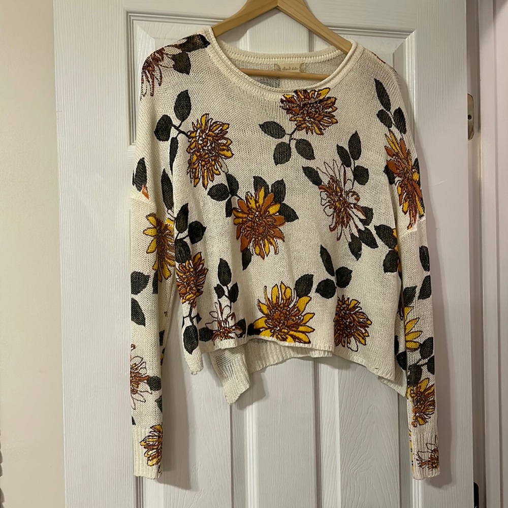 Crop Floral Sweater